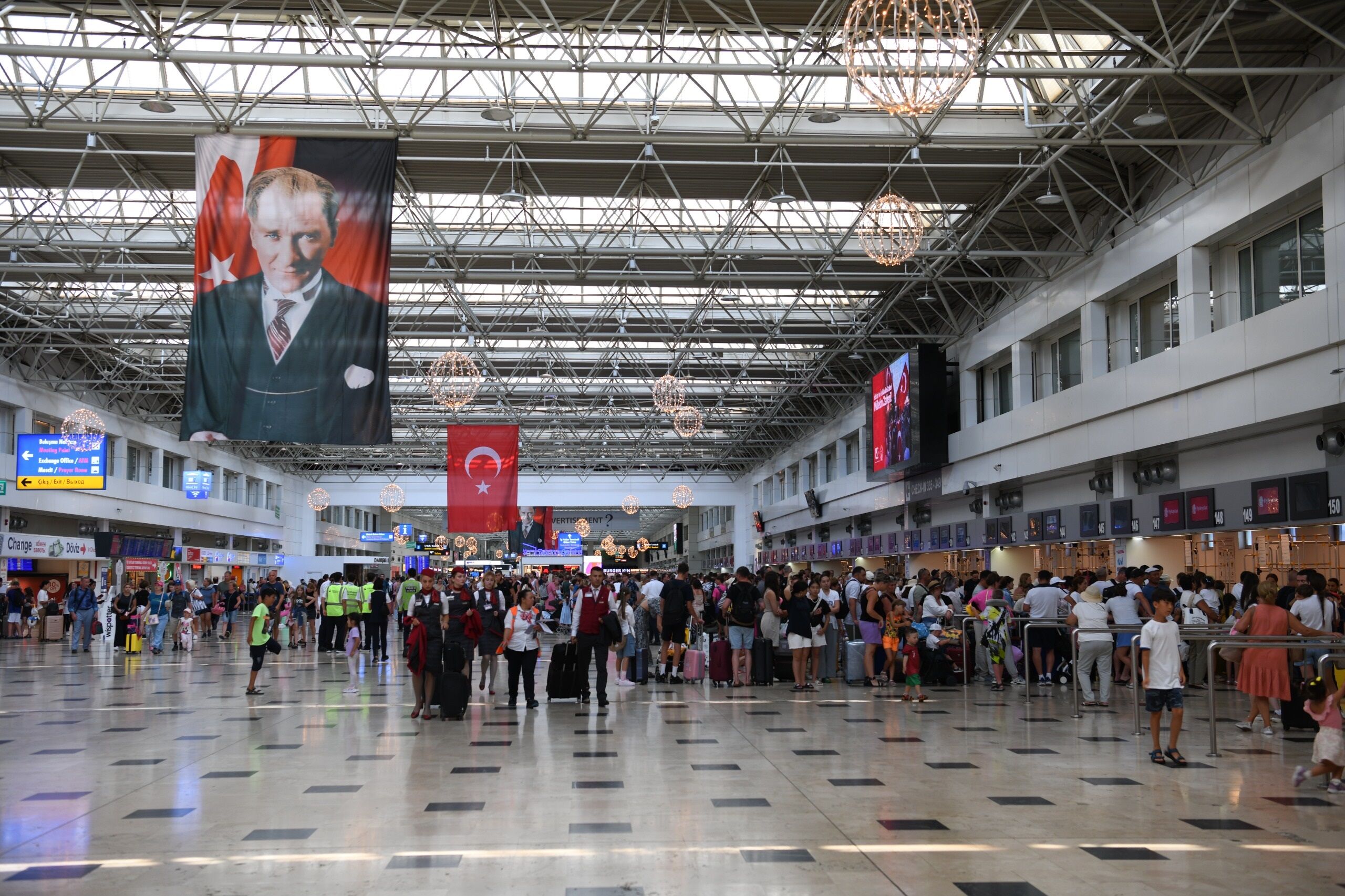 B A K A N U R A L O G L U S U B A T A Y I N D A 15 M I L Y O N Y 1200210 356948